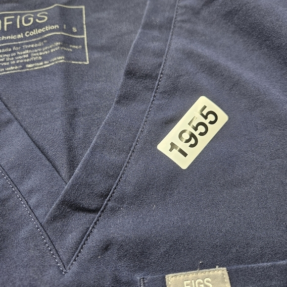 Figs Scrubs Casma Top Navy Blue Small Lot of TWO 2 FW1100 - Picture 7 of 9